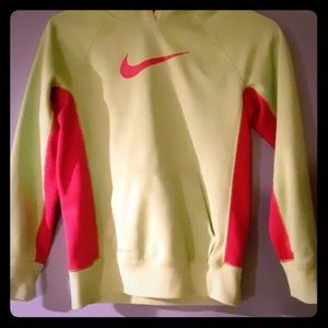 Nike Therma Fit kids sweatshirt